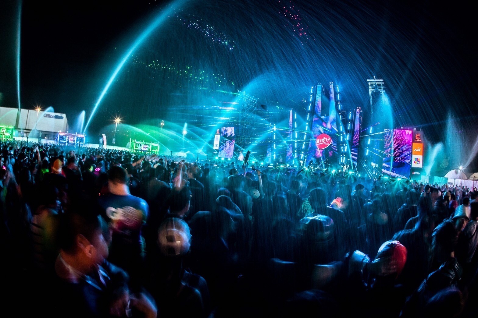 เดอะคอนเสิร์ตขอรีวิว The Concert Application Presents Water War Chiangmai